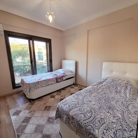 Izmir Yazlik Villa *
